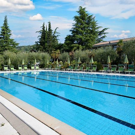 Park Hotel Oasi Garda  Eksteriør bilde