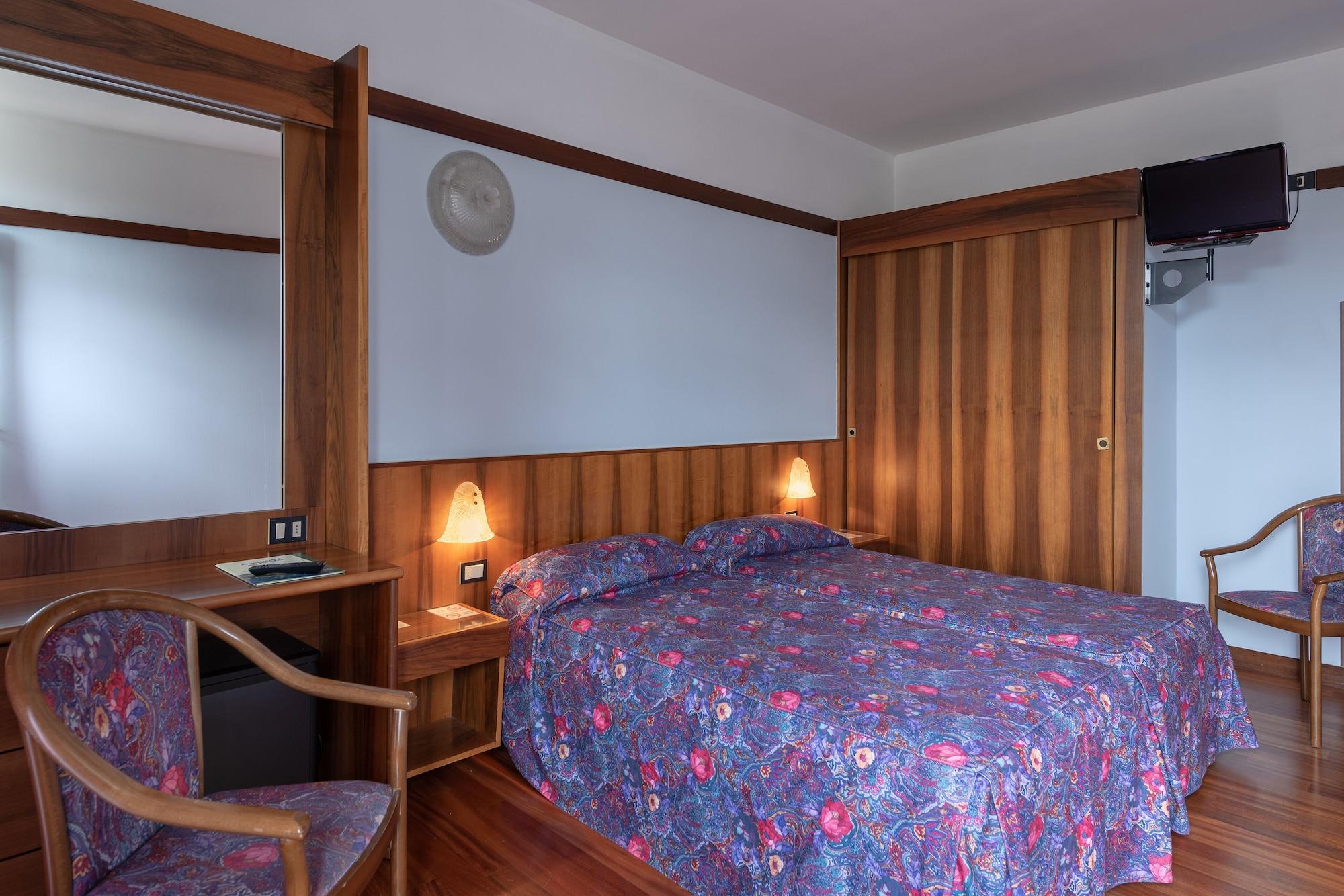 Park Hotel Oasi Garda  Eksteriør bilde